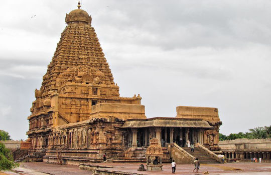 Brihadeeswarar Temple